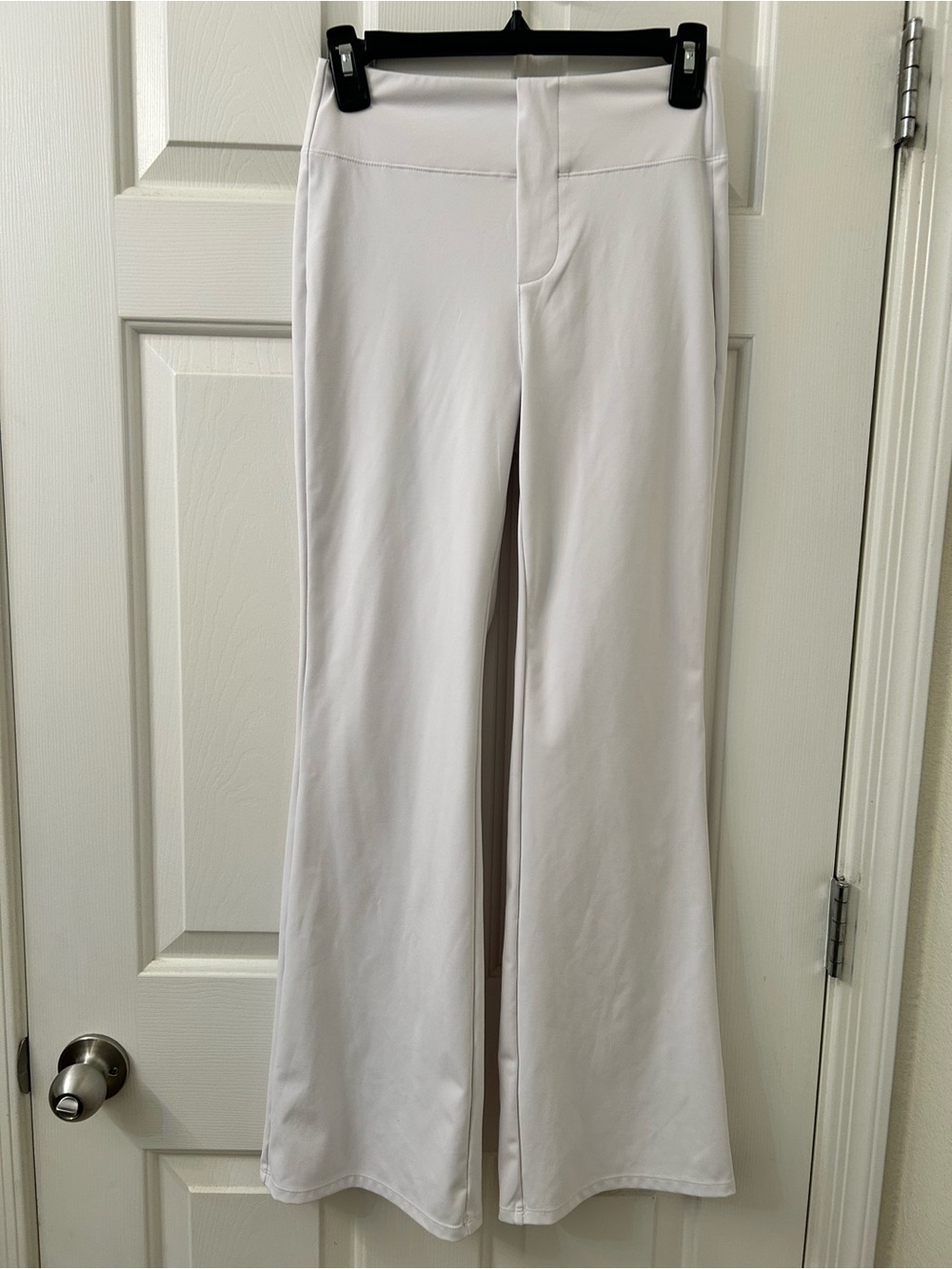 Halara White Flare Work Pants S Petite ✨